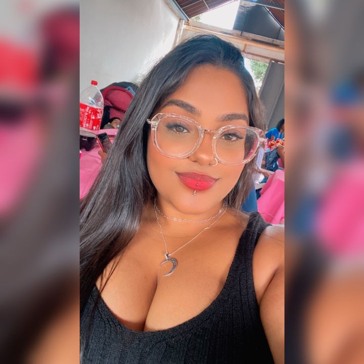 Profile Picture of Ana Breidenbach (@anabreidenbach) on Tiktok