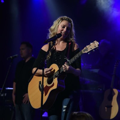 Profile Picture of Rachel Steele Music (@Rachsteele1) on Twitter