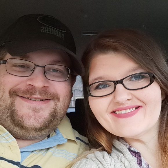 Profile Picture of Christina Sanderson (@christinas9476) on Poshmark