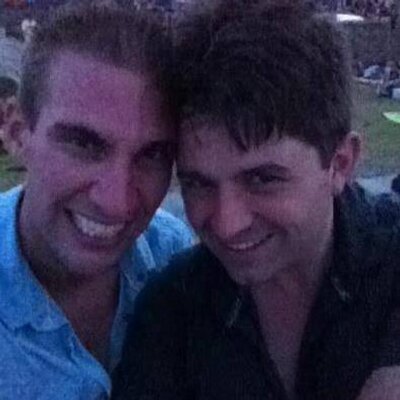 Profile Picture of Jason & Mark Newkirk (@JMNewkirkBadley) on Twitter