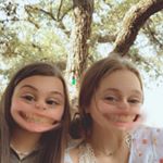 Profile Picture of natalie and grace (@pineappleandstrawbarry) on Instagram