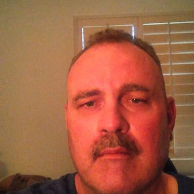 Profile Picture of Robert Wiseman (@RobertW6927) on Twitter