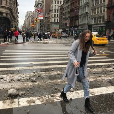 Profile Picture of Erin (@Erinclutter) on Twitter