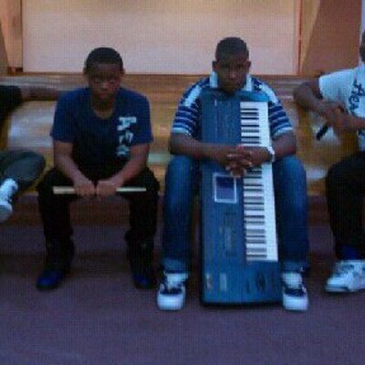 Profile Picture of R.J. Rodney Deveaux (@TherealaReJay) on Twitter