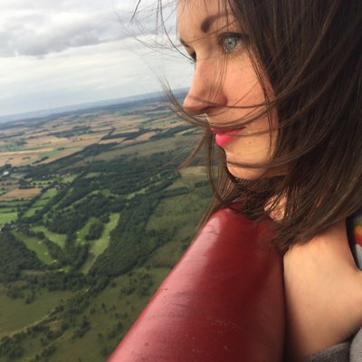 Profile Picture of Carly Booker-Squires (@CarlyBooker) on Twitter