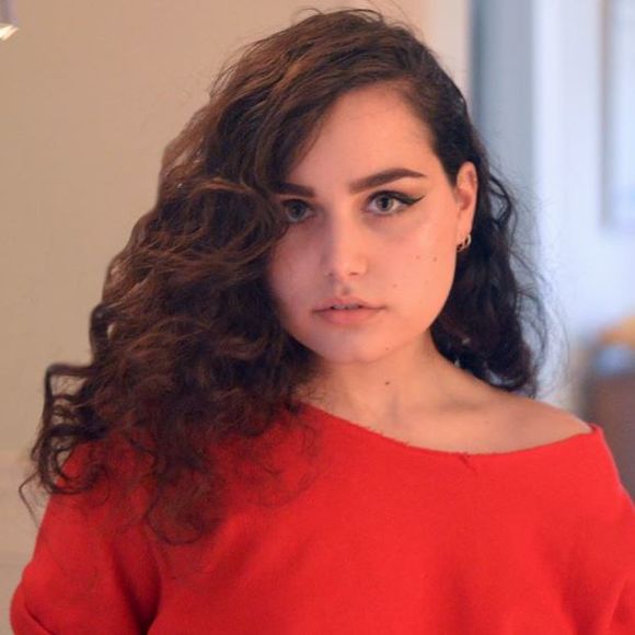 Profile Picture of Julia Rosenfeld (@gumbooni) on Poshmark