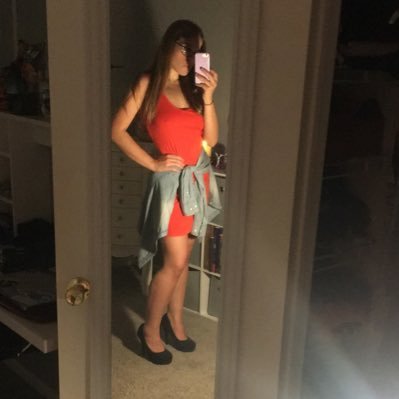 Profile Picture of Diana (@Diana_Binder) on Twitter