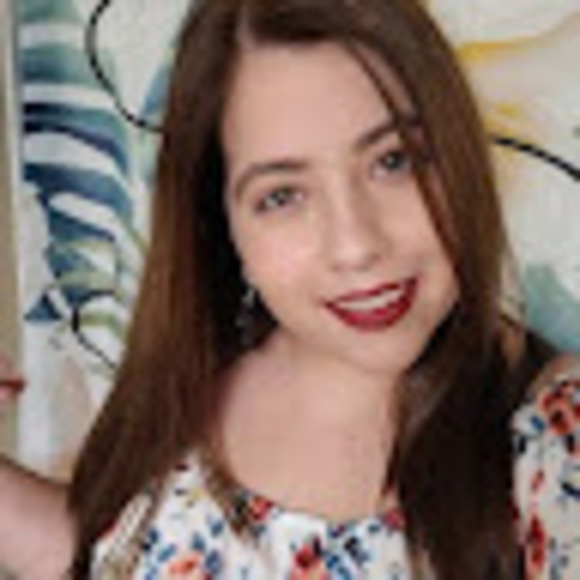 Profile Picture of Wilmaris Perez (@wilmy723) on Poshmark