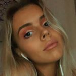 Profile Picture of Lauren Devine (@laurenndevinee) on Instagram