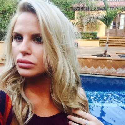 Profile Picture of Lindsey Nutter (@lindsey_nutter) on Twitter