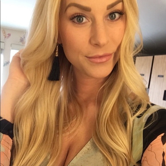 Profile Picture of Casey Chocek (@clchocek) on Poshmark