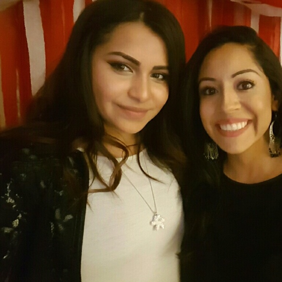 Profile Picture of Anayanci Zaldivar (@anayancilove) on Poshmark