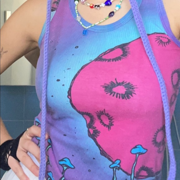 Profile Picture of Maria Gramble (@b6bydvll) on Poshmark