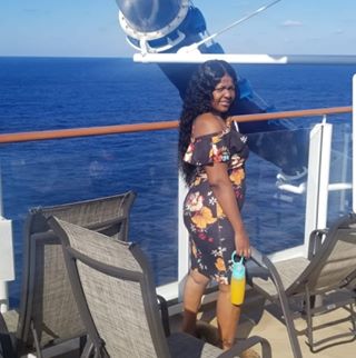 Profile Picture of Roxann Thompson (@Capricornbabi) on Facebook