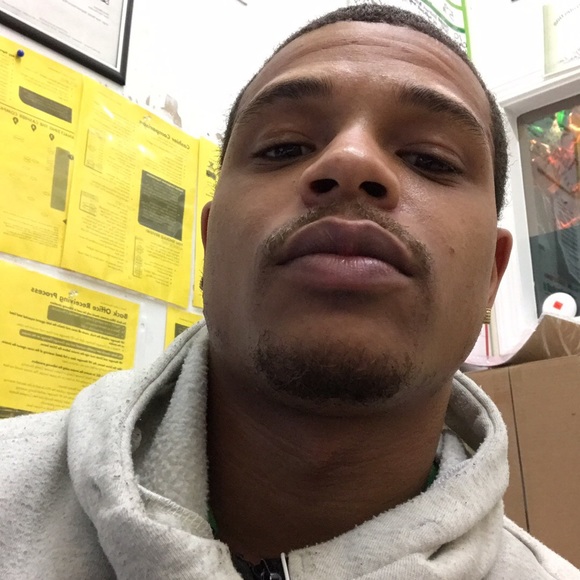 Profile Picture of Johnathan Lemond (@eviljay) on Poshmark