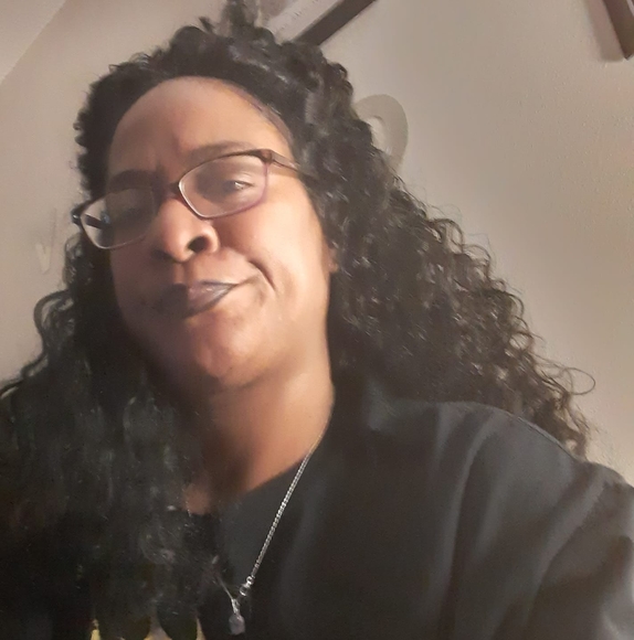 Letisha Fontelroy - Poshmark Profile Picture of Letisha Fontelroy (@letishaf) on Poshmark