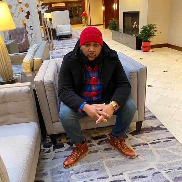 Profile Picture of John Benson (@johnbbensonjr56) on Poshmark