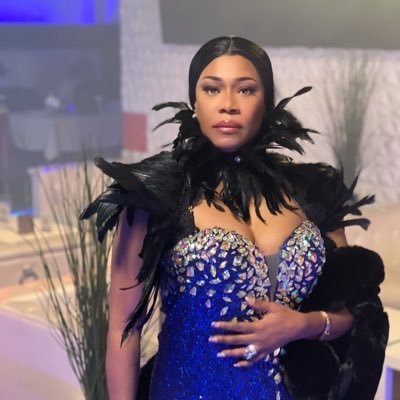 Profile Picture of Regina Askia Williams (@Imabong) on Twitter