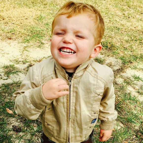 Profile Picture of Lance Holmes (@lanceholmes) on Poshmark