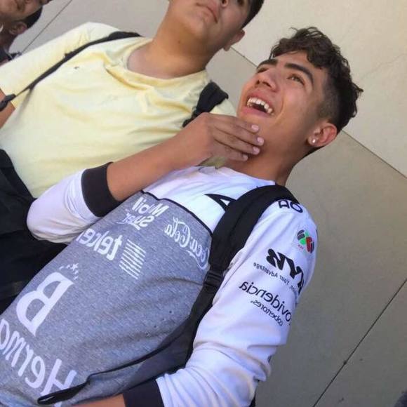 Profile Picture of Carlos Maciel (@messiyyyy) on Poshmark