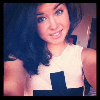 Profile Picture of Sally Reeves (@Sally_Reevesx) on Twitter