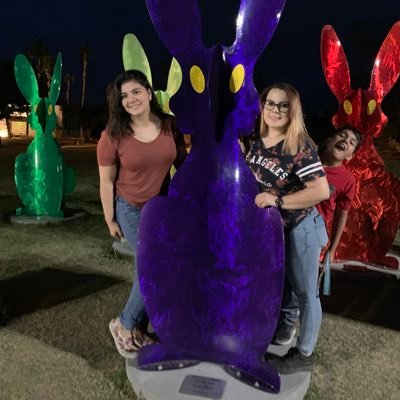 Profile Picture of Leah Angle (@ShaleahAngle) on Twitter