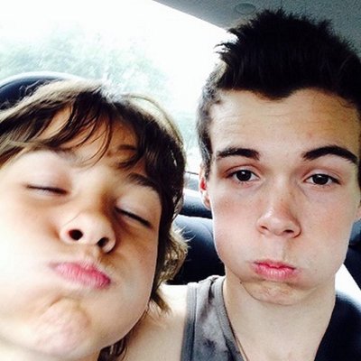 Profile Picture of Lee Pettigrew (@Lee_Aaron54) on Twitter