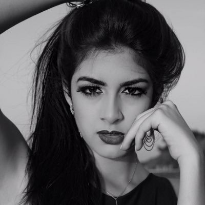 Profile Picture of Júlia Biasi (@juliagbiasi) on Twitter