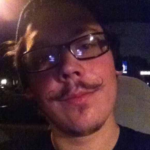 Profile Picture of Chad Lilly (@cjlicari6) on Poshmark