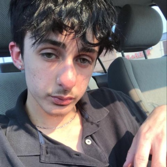 Nathan Pitts - Poshmark Profile Picture of Nathan Pitts (@nathan_pitts) on Poshmark