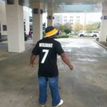 Profile Picture of housecat..007 (@traylorclarence) on Instagram