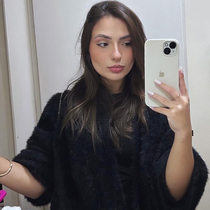 Profile Picture of deborah (@@deborahfga) on Tiktok