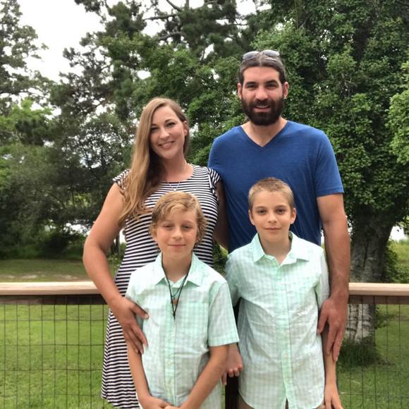 Profile Picture of Janna Adams (@jannaedavis) on Poshmark