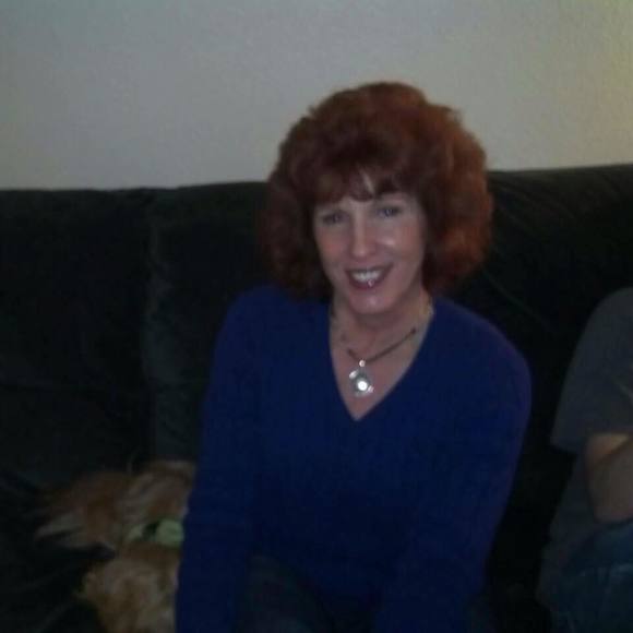 Profile Picture of Jo Wyatt (@jolw) on Poshmark