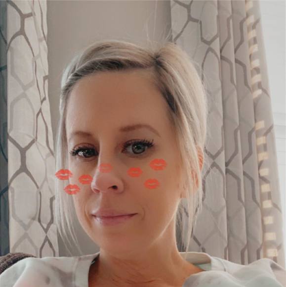 Profile Picture of Eileen Mackey-kenny (@eileen413) on Poshmark