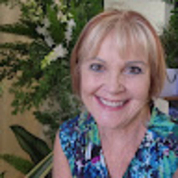 Profile Picture of Sherri Smith (@sherrismith629) on Poshmark