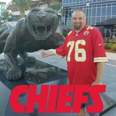 Profile Picture of Slick Rick Whitfield (@elqueso98) on Twitter