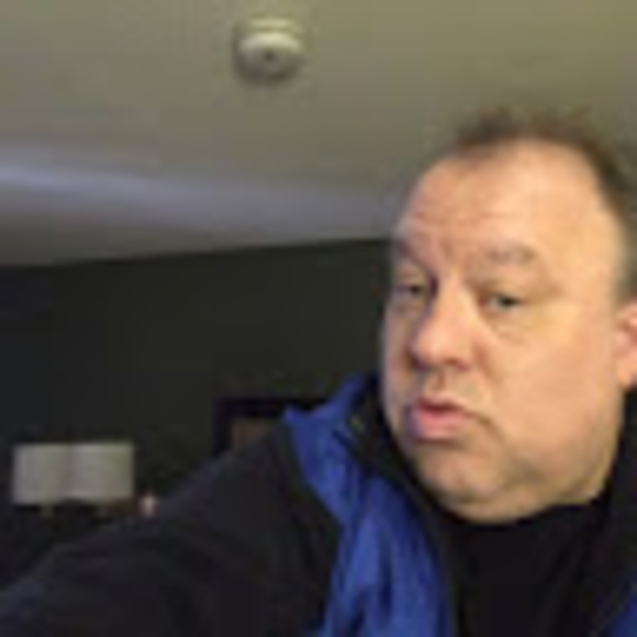 Profile Picture of Andre Stoken (@andrestoken) on Poshmark