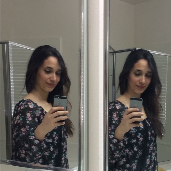 Profile Picture of Silvia Ghobreyal (@silvia1992) on Poshmark