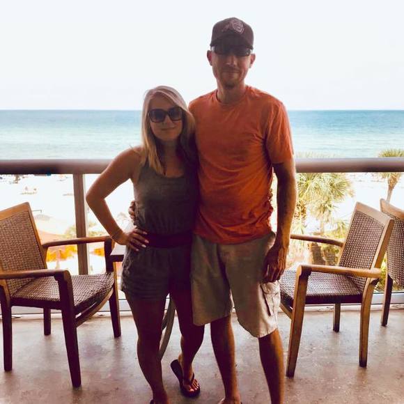 Profile Picture of Cynthia Boatfield (@c_boatfield) on Poshmark