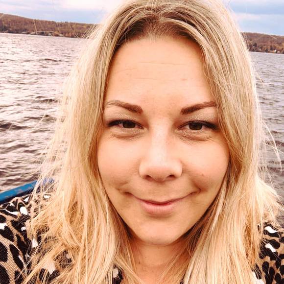 Profile Picture of Nathalie Audet (@nathalieaudet) on Poshmark