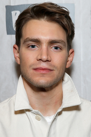 Profile Picture of Andrew Burnapon Wikipedia