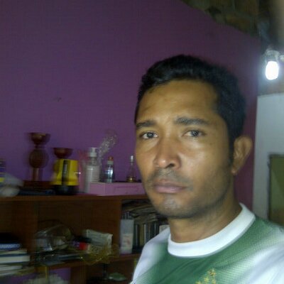 Profile Picture of William Arellano (@Cariesrampante) on Twitter