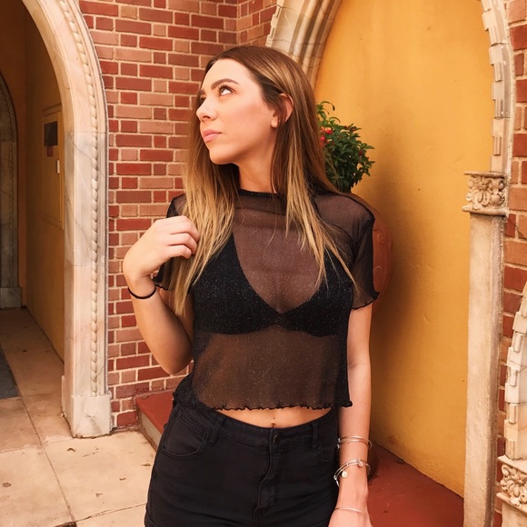 Profile Picture of Taylor Minnick (@taylor_minnick) on Poshmark