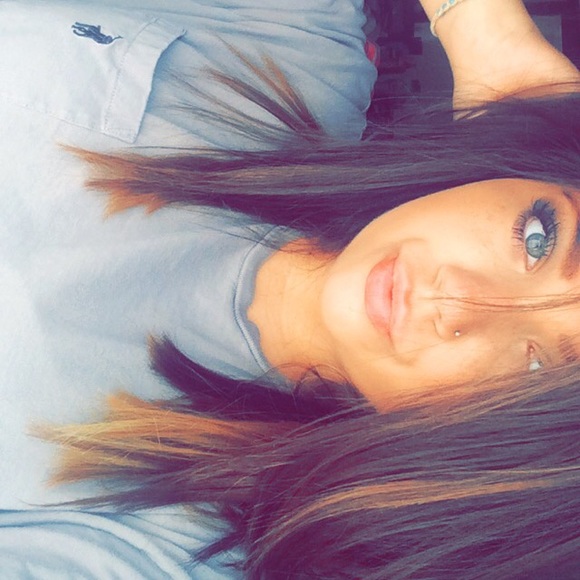Profile Picture of Kayla Langham (@adashofkayla) on Poshmark