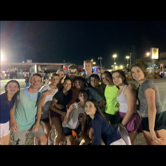 Laurel Griffith - Poshmark Profile Picture of Laurel Griffith (@laurelgriffi372) on Poshmark