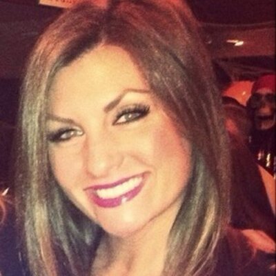 Profile Picture of Jeanette Weaver (@JeanetteyBetty) on Twitter