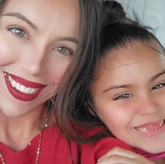 Profile Picture of Madelyn Mirabile (@mgmaddie) on Poshmark