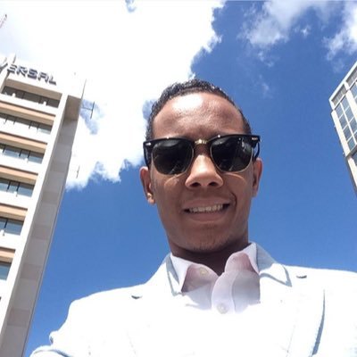 Profile Picture of Alejandro Ramón VanDerHorst (@AlejanRVhorst) on Twitter