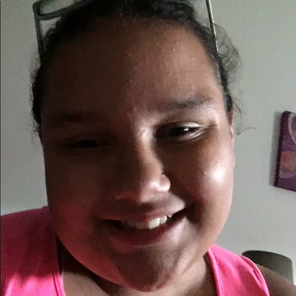 Profile Picture of Kyra Gokee (@kyra_skye2019) on Poshmark